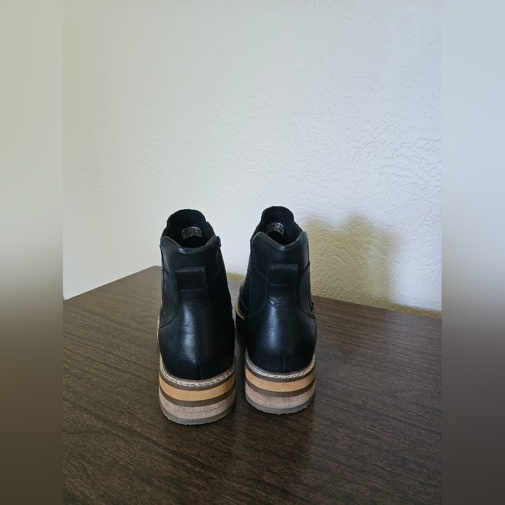 Roolee Black and Tan Ankle Boots with Platform Sole - Picture 5 of 8